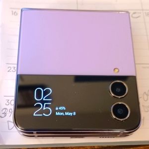 Galaxy zflip 4